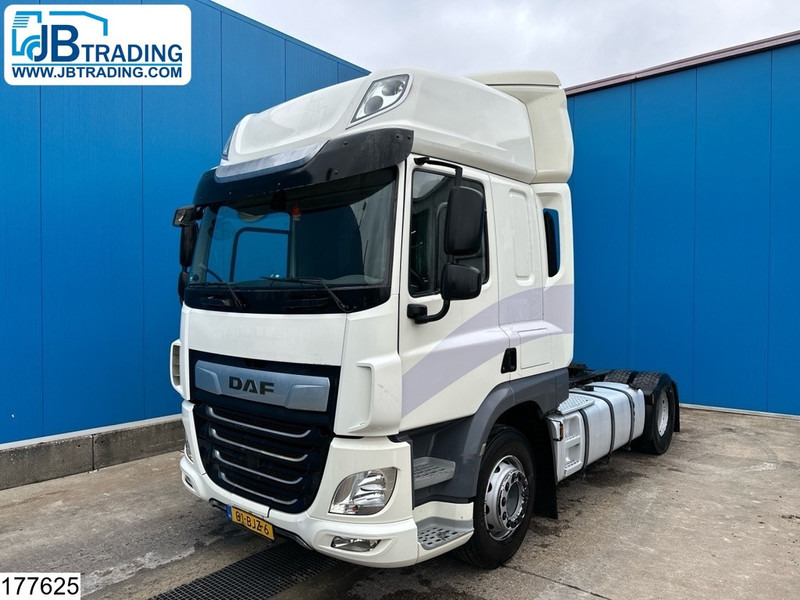 DAF CF 410 EURO 6 - مقطورة السحب: صورة 1 DAF CF 410 EURO 6 - مقطورة السحب: صورة 1