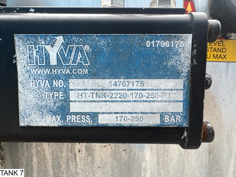HYVA Tank, pump, hoses, control valve - خزان هيدروليكي: صورة 5 HYVA Tank, pump, hoses, control valve - خزان هيدروليكي: صورة 5