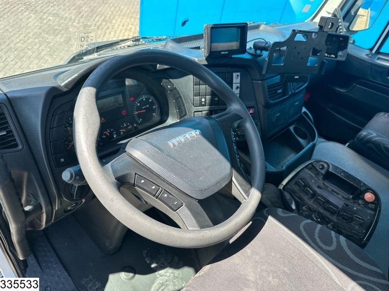 Iveco Trakker 360 6X4, EURO 6, Palfinger, Remote - شاحنات مسطحة, شاحنة كرين: صورة 5 Iveco Trakker 360 6X4, EURO 6, Palfinger, Remote - شاحنات مسطحة, شاحنة كرين: صورة 5