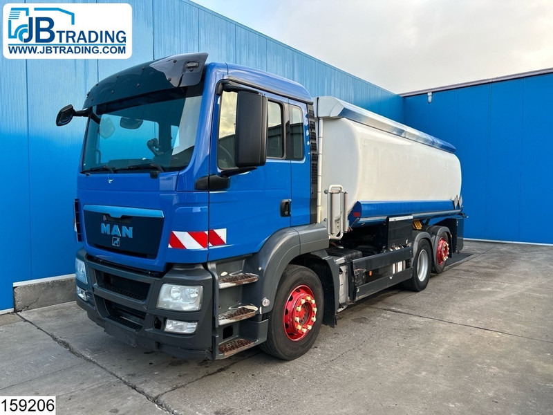 MAN TGS 26 320 6X2, EURO 5, ADR, 18.950 Liter, 4 COMP - شاحنة صهريج: صورة 1 MAN TGS 26 320 6X2, EURO 5, ADR, 18.950 Liter, 4 COMP - شاحنة صهريج: صورة 1
