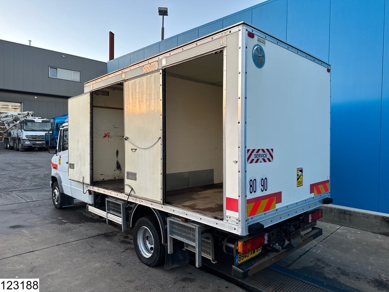 Mercedes-Benz 815 Manual transmission, Steel suspension - شاحنة صندوقية: صورة 4 Mercedes-Benz 815 Manual transmission, Steel suspension - شاحنة صندوقية: صورة 4