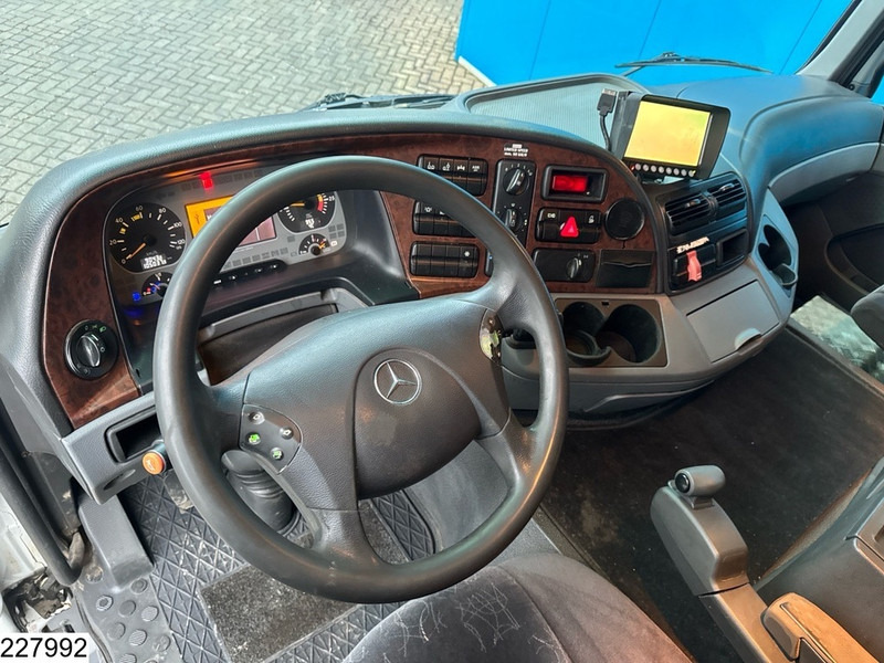 Mercedes-Benz Actros 2532 6x2, EURO 5, 23600 Liter, 5 Comp, LAG - شاحنة صهريج: صورة 5 Mercedes-Benz Actros 2532 6x2, EURO 5, 23600 Liter, 5 Comp, LAG - شاحنة صهريج: صورة 5