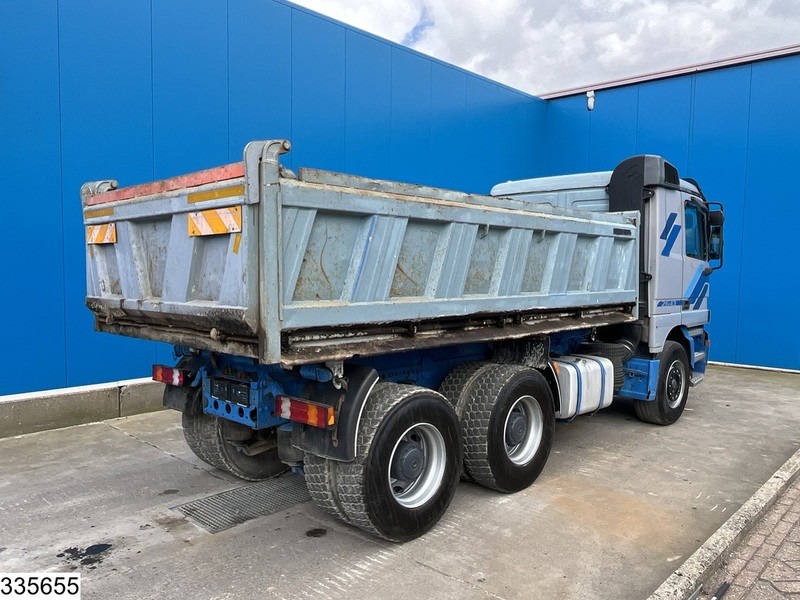 Mercedes-Benz Actros 2643 6x4, EURO 2, Manual, Retarder - شاحنة قلاب: صورة 2 Mercedes-Benz Actros 2643 6x4, EURO 2, Manual, Retarder - شاحنة قلاب: صورة 2