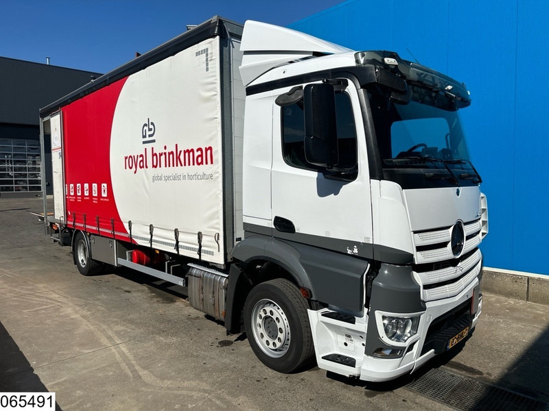 Mercedes-Benz Antos 1833 EURO 6, Dhollandia - شاحنة ذات ستائر جانبية: صورة 3 Mercedes-Benz Antos 1833 EURO 6, Dhollandia - شاحنة ذات ستائر جانبية: صورة 3