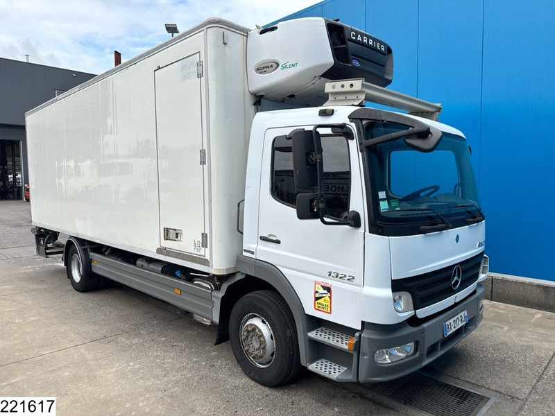 Mercedes-Benz Atego 1322 EURO 4, Manual, Dhollandia, Chereau - شاحنة ذات مبرد: صورة 3 Mercedes-Benz Atego 1322 EURO 4, Manual, Dhollandia, Chereau - شاحنة ذات مبرد: صورة 3