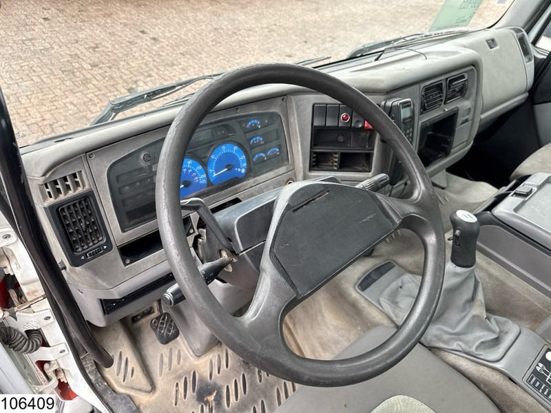 Renault Kerax 370 6x4, Manual, Steelsuspension - شاحنات مسطحة: صورة 5 Renault Kerax 370 6x4, Manual, Steelsuspension - شاحنات مسطحة: صورة 5