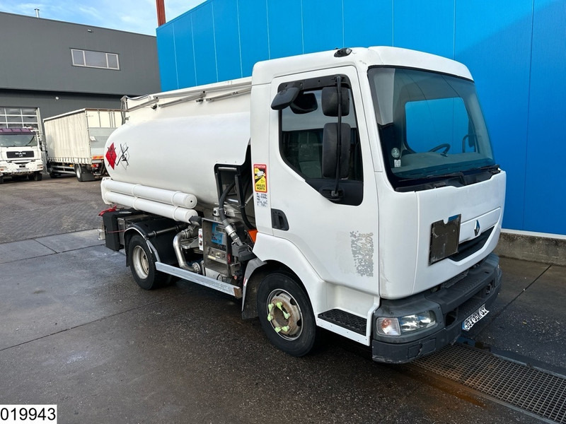 Renault Midlum 180 Euro 3, Manual, Fuel, 6180 Liters, 1 Comp - شاحنة صهريج: صورة 3 Renault Midlum 180 Euro 3, Manual, Fuel, 6180 Liters, 1 Comp - شاحنة صهريج: صورة 3