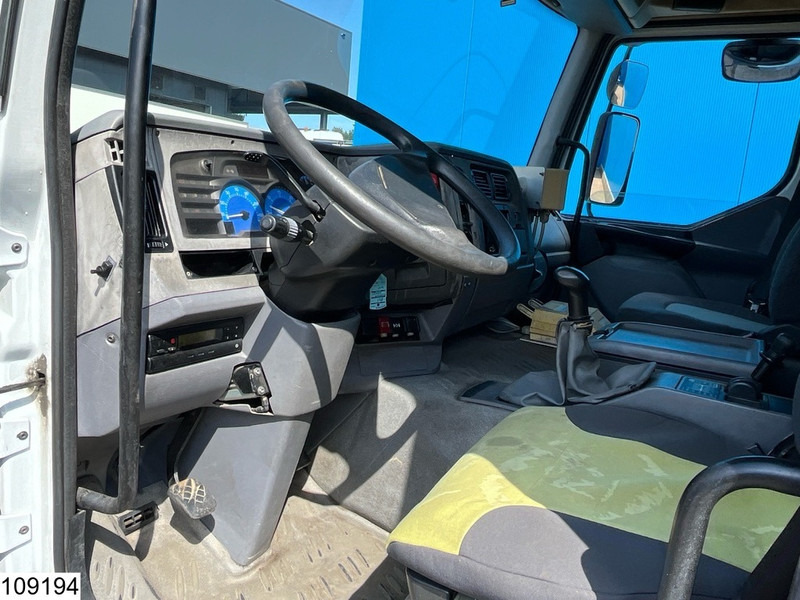 Renault Premium 270 16350 Liter, LPG GPL, Gastank, Manual - شاحنة صهريج: صورة 5 Renault Premium 270 16350 Liter, LPG GPL, Gastank, Manual - شاحنة صهريج: صورة 5