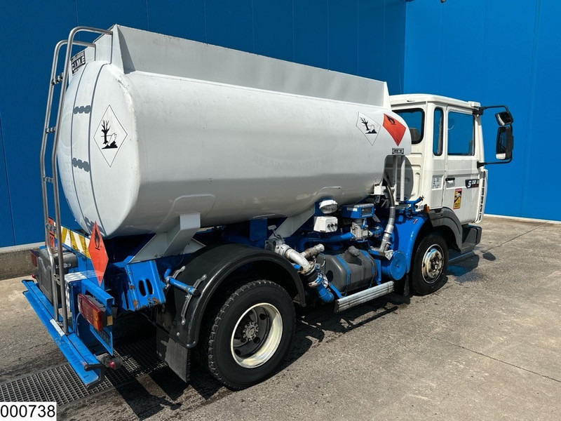 Renault S 150 Manual, Steel suspension, PTO, 4645 liter - شاحنة صهريج: صورة 2 Renault S 150 Manual, Steel suspension, PTO, 4645 liter - شاحنة صهريج: صورة 2