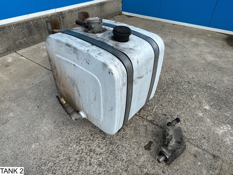 Universeel Pump and tank - خزان هيدروليكي: صورة 2 Universeel Pump and tank - خزان هيدروليكي: صورة 2