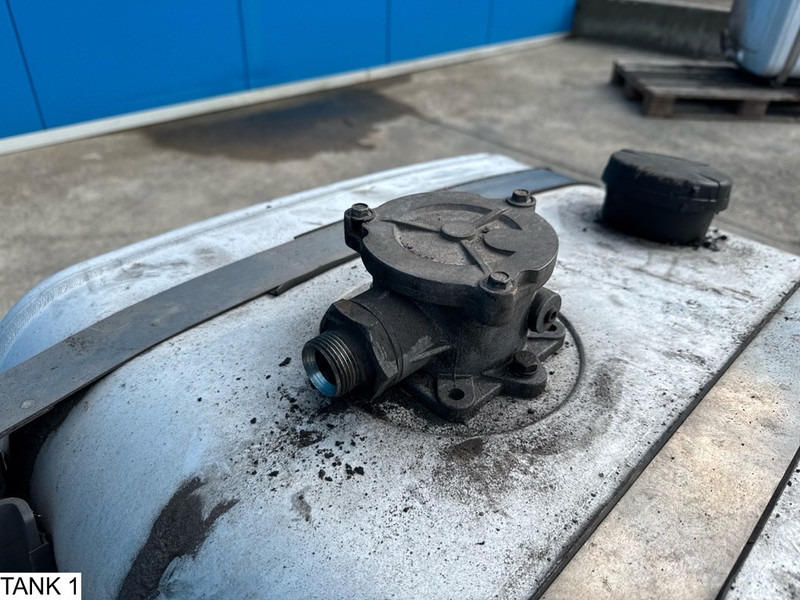 Universeel Pump and tank - خزان هيدروليكي: صورة 5 Universeel Pump and tank - خزان هيدروليكي: صورة 5