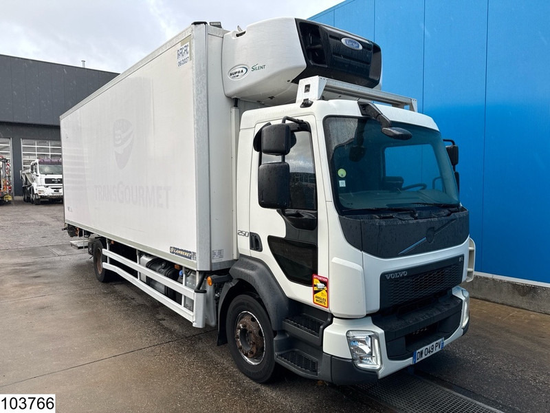 Volvo FL 250 EURO 6, Dhollandia, Carrier, 3 Compartments - شاحنة ذات مبرد: صورة 3 Volvo FL 250 EURO 6, Dhollandia, Carrier, 3 Compartments - شاحنة ذات مبرد: صورة 3