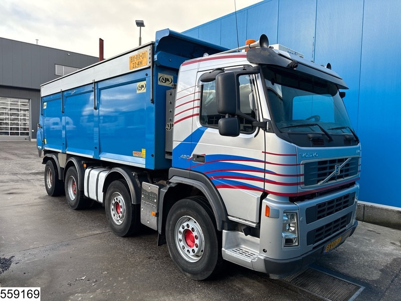 Volvo FM 420 8x4, EURO 5, Airpress cabine - شاحنة قلاب: صورة 3 Volvo FM 420 8x4, EURO 5, Airpress cabine - شاحنة قلاب: صورة 3