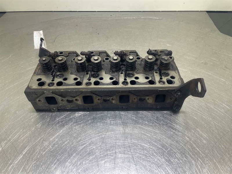 Ahlmann AS900-Cummins B3.3T-Cylinder head/Zylinderköpf - محرك - آلات الإنشاء: صورة 5 Ahlmann AS900-Cummins B3.3T-Cylinder head/Zylinderköpf - محرك - آلات الإنشاء: صورة 5