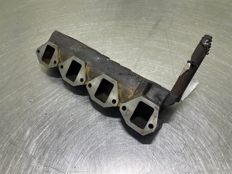 Ahlmann AS900-Cummins B3.3T-Intake-exhaust manifold - محرك - آلات الإنشاء: صورة 1 Ahlmann AS900-Cummins B3.3T-Intake-exhaust manifold - محرك - آلات الإنشاء: صورة 1