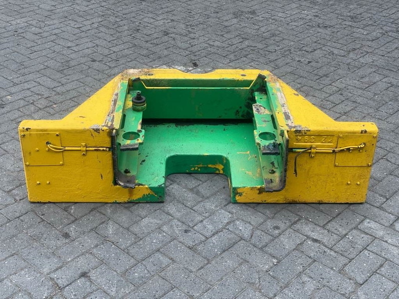 Ahlmann AZ10 - Counterweight/Heckgewicht/Contragewicht - إطار هيكلي/ إطار معدني - آلات الإنشاء: صورة 5 Ahlmann AZ10 - Counterweight/Heckgewicht/Contragewicht - إطار هيكلي/ إطار معدني - آلات الإنشاء: صورة 5