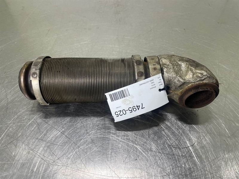 Ahlmann AZ10-Deutz BF4L913-Exhaust/Auspuff/Uitlaat - محرك - آلات الإنشاء: صورة 5 Ahlmann AZ10-Deutz BF4L913-Exhaust/Auspuff/Uitlaat - محرك - آلات الإنشاء: صورة 5