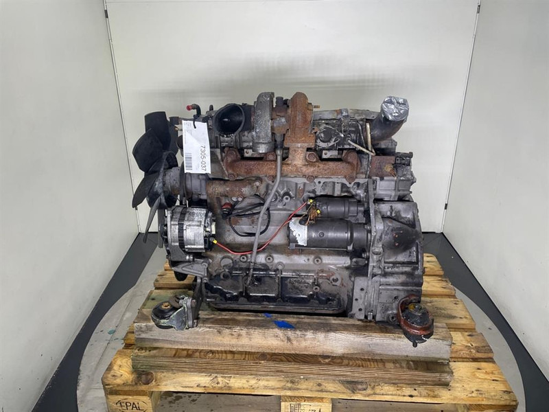 Ahlmann AZ14-Deutz BF4M1012EC-Engine/Motor - محرك - آلات الإنشاء: صورة 1 Ahlmann AZ14-Deutz BF4M1012EC-Engine/Motor - محرك - آلات الإنشاء: صورة 1