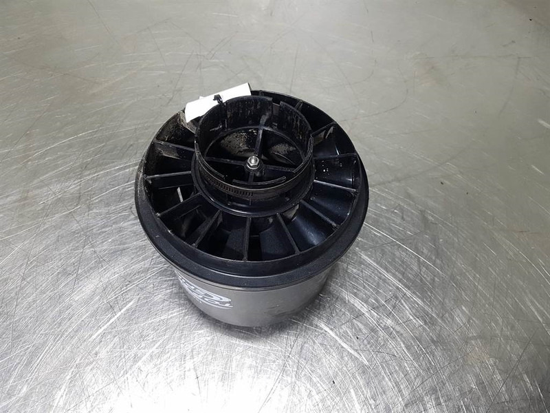 Ahlmann AZ150-4110493A-Air filter/Luftfilter Regenkappe - المحرك و قطع الغيار - آلات الإنشاء: صورة 2 Ahlmann AZ150-4110493A-Air filter/Luftfilter Regenkappe - المحرك و قطع الغيار - آلات الإنشاء: صورة 2