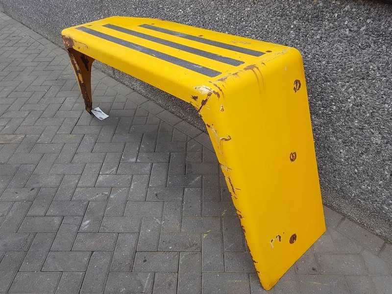 Ahlmann AZ150-4181501A-R/A-Mud guard/Kotfluegel/Spatbord - رفرف - آلات الإنشاء: صورة 3 Ahlmann AZ150-4181501A-R/A-Mud guard/Kotfluegel/Spatbord - رفرف - آلات الإنشاء: صورة 3