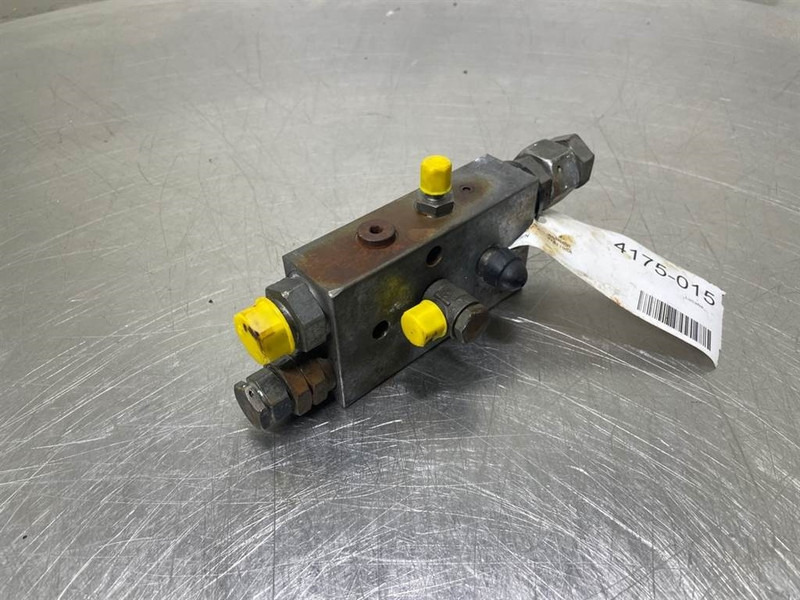 Ahlmann AZ150-4184401A/23105052-Valve/Senkbremsventile - أجهزة هيدروليكية - آلات الإنشاء: صورة 1 Ahlmann AZ150-4184401A/23105052-Valve/Senkbremsventile - أجهزة هيدروليكية - آلات الإنشاء: صورة 1