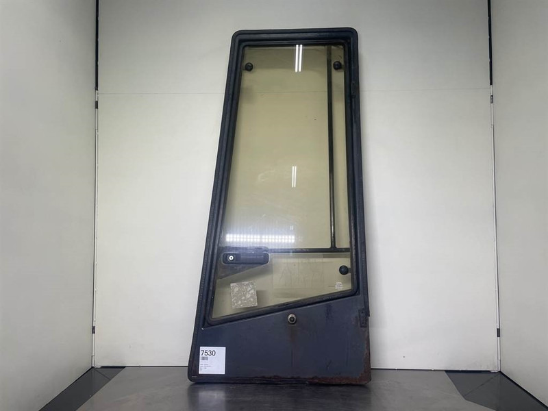 Ahlmann AZ6-4145329K-Door/Tür/Deur - الكابينة والداخلية - آلات الإنشاء: صورة 1 Ahlmann AZ6-4145329K-Door/Tür/Deur - الكابينة والداخلية - آلات الإنشاء: صورة 1