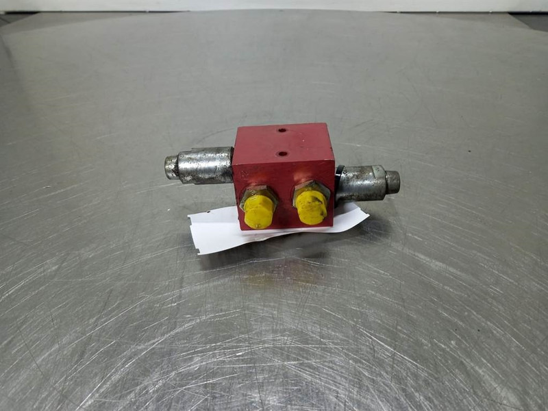 Ahlmann AZ6-4195590A-Control valve/Wegeventil/Ventiel - أجهزة هيدروليكية - آلات الإنشاء: صورة 4 Ahlmann AZ6-4195590A-Control valve/Wegeventil/Ventiel - أجهزة هيدروليكية - آلات الإنشاء: صورة 4