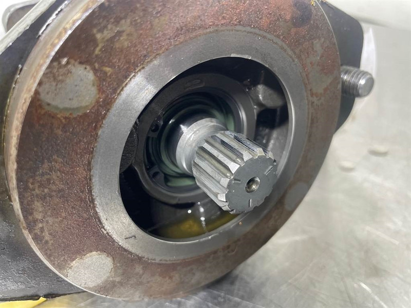 Ahlmann AZ6-4198288A/4198096A/4117394A-Gearpump - أجهزة هيدروليكية - آلات الإنشاء: صورة 4 Ahlmann AZ6-4198288A/4198096A/4117394A-Gearpump - أجهزة هيدروليكية - آلات الإنشاء: صورة 4