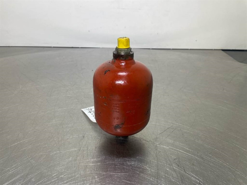 Ahlmann AZ6-Bosch 0531502506-Accumulator/Hydrospeicher - أجهزة هيدروليكية - آلات الإنشاء: صورة 2 Ahlmann AZ6-Bosch 0531502506-Accumulator/Hydrospeicher - أجهزة هيدروليكية - آلات الإنشاء: صورة 2