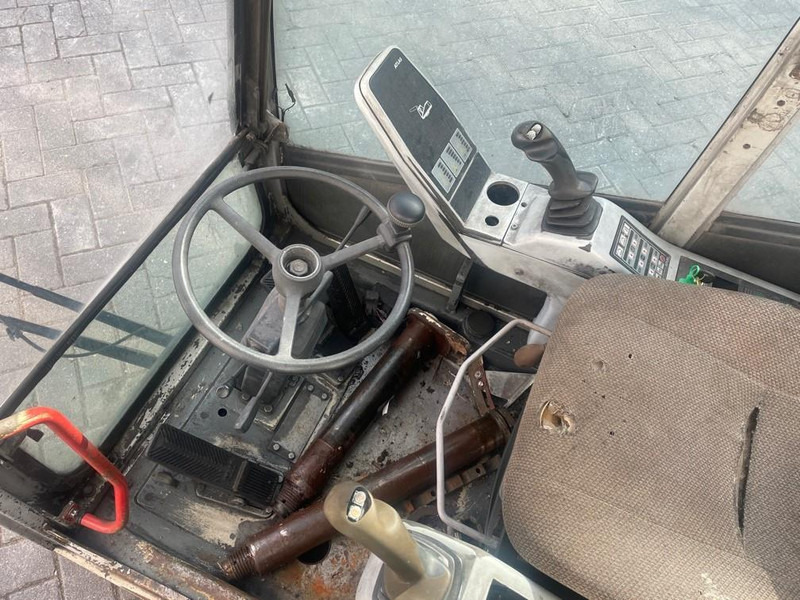 Atlas 1704MH - Cabin/Kabine/Cabine - الكابينة والداخلية - آلات الإنشاء: صورة 4 Atlas 1704MH - Cabin/Kabine/Cabine - الكابينة والداخلية - آلات الإنشاء: صورة 4