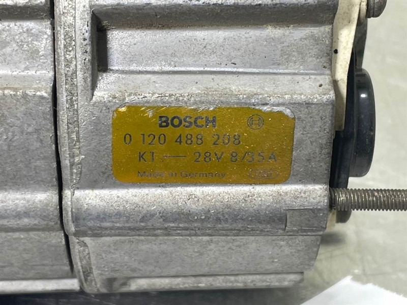 Bosch 0120488208-28V 35A-Alternator/Lichtmaschine/Dynamo - محرك - آلات الإنشاء: صورة 4 Bosch 0120488208-28V 35A-Alternator/Lichtmaschine/Dynamo - محرك - آلات الإنشاء: صورة 4