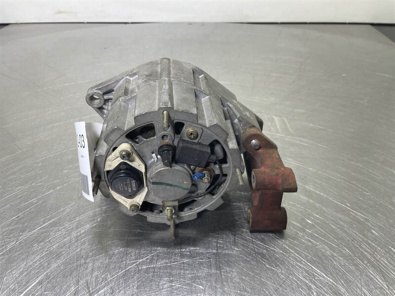 Bosch 0120488208-28V 35A-Alternator/Lichtmaschine/Dynamo - محرك - آلات الإنشاء: صورة 3 Bosch 0120488208-28V 35A-Alternator/Lichtmaschine/Dynamo - محرك - آلات الإنشاء: صورة 3