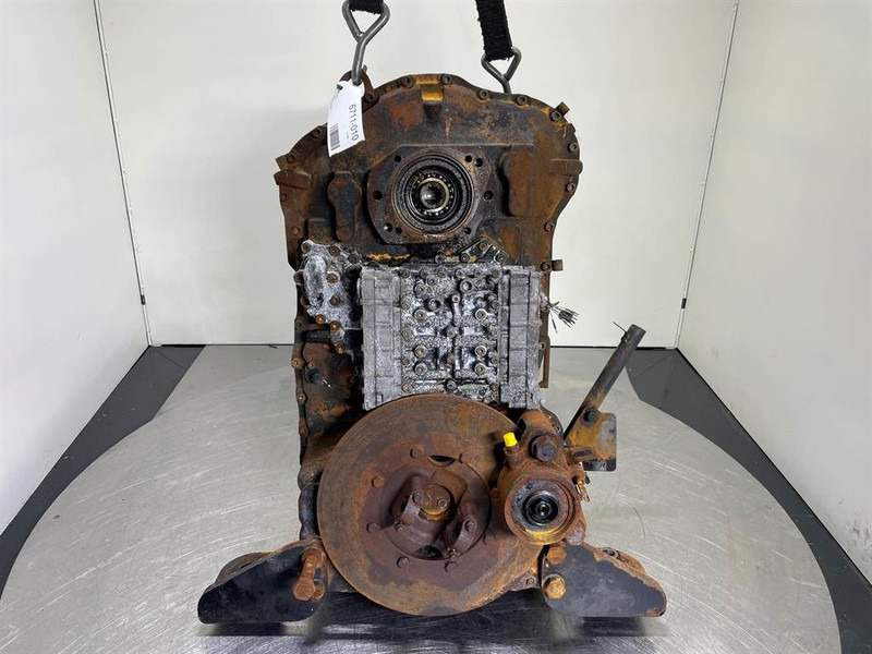 Case 521F-ZF 4WG-130-Transmission/Getriebe - صندوق التروس - آلات الإنشاء: صورة 1 Case 521F-ZF 4WG-130-Transmission/Getriebe - صندوق التروس - آلات الإنشاء: صورة 1