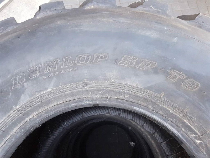 DUNLOP mitas covers -405/70-R18 (15.5/70-R18)-Tire/Reifen - الإطارات والجنوط - آلات الإنشاء: صورة 5 DUNLOP mitas covers -405/70-R18 (15.5/70-R18)-Tire/Reifen - الإطارات والجنوط - آلات الإنشاء: صورة 5