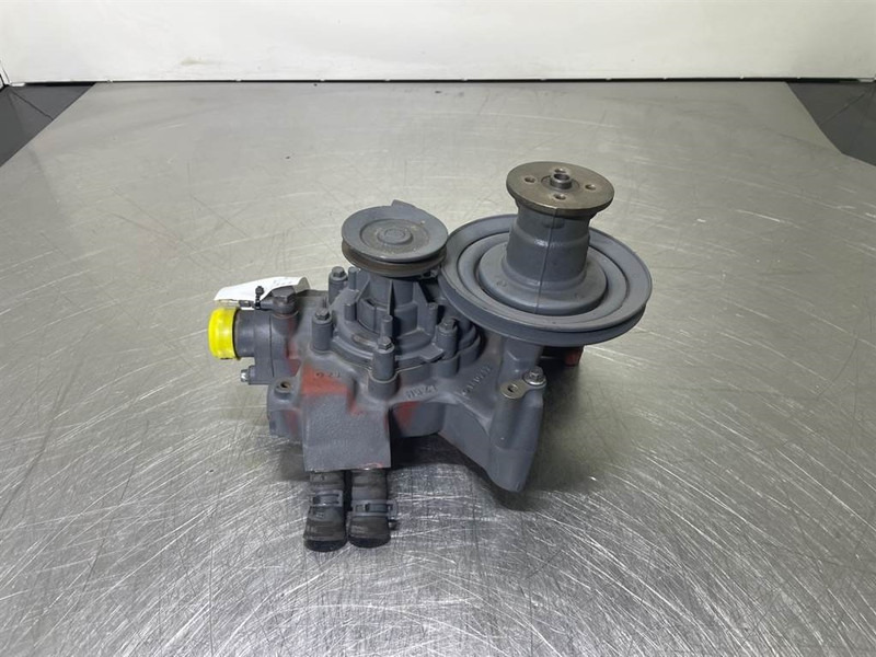 Deutz 04300291 - Coolant pump/Kühlmittelpumpe/Waterpomp - محرك - آلات الإنشاء: صورة 1 Deutz 04300291 - Coolant pump/Kühlmittelpumpe/Waterpomp - محرك - آلات الإنشاء: صورة 1