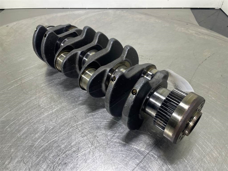 Deutz BF4M1013E-04201319-Crankshaft/Kurbelwelle/Krukas - محرك - آلات الإنشاء: صورة 4 Deutz BF4M1013E-04201319-Crankshaft/Kurbelwelle/Krukas - محرك - آلات الإنشاء: صورة 4