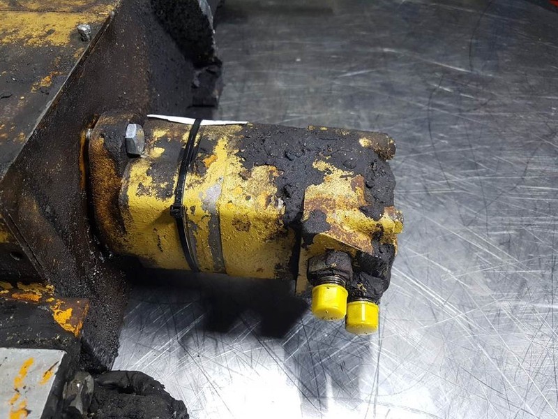 EATON 104-1005-004-Hydraulic motor/Hydraulikmotor - أجهزة هيدروليكية: صورة 1 EATON 104-1005-004-Hydraulic motor/Hydraulikmotor - أجهزة هيدروليكية: صورة 1
