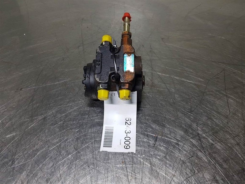EATON VR080Y13F3B - Steering unit/Lenkeinheit/Orbitrol - أجهزة هيدروليكية: صورة 2 EATON VR080Y13F3B - Steering unit/Lenkeinheit/Orbitrol - أجهزة هيدروليكية: صورة 2
