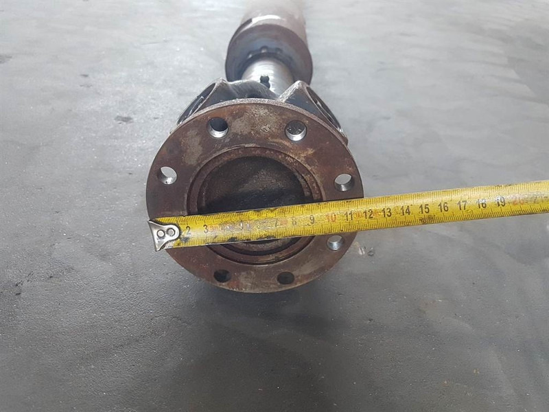 Furukawa W725LS - Propshaft/Gelenkwelle/Cardanas - المحور و قطع الغيار - آلات الإنشاء: صورة 5 Furukawa W725LS - Propshaft/Gelenkwelle/Cardanas - المحور و قطع الغيار - آلات الإنشاء: صورة 5