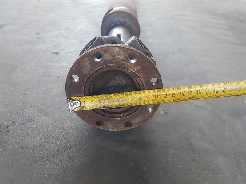 Furukawa W725LS - Propshaft/Gelenkwelle/Cardanas - المحور و قطع الغيار - آلات الإنشاء: صورة 5 Furukawa W725LS - Propshaft/Gelenkwelle/Cardanas - المحور و قطع الغيار - آلات الإنشاء: صورة 5