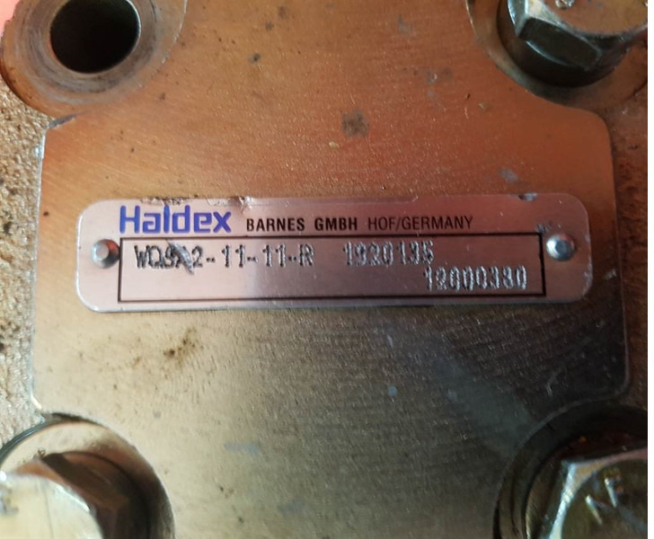 HALDEX WQ9A2-11-11-R - Gearpump/Zahnradpumpe/Tandwielpomp - أجهزة هيدروليكية: صورة 3 HALDEX WQ9A2-11-11-R - Gearpump/Zahnradpumpe/Tandwielpomp - أجهزة هيدروليكية: صورة 3