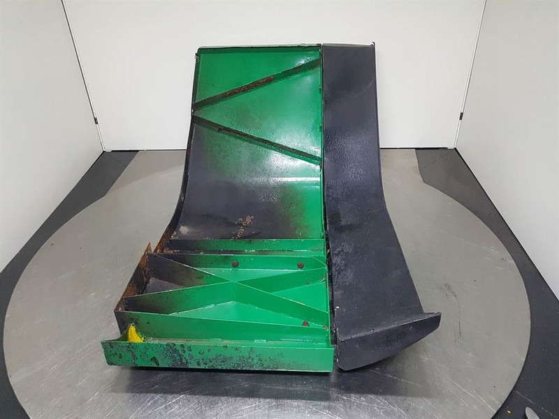 JCB 426E AGRI HT - Mud guard/Kotfluegel/Spatbord - إطار هيكلي/ إطار معدني - آلات الإنشاء: صورة 4 JCB 426E AGRI HT - Mud guard/Kotfluegel/Spatbord - إطار هيكلي/ إطار معدني - آلات الإنشاء: صورة 4