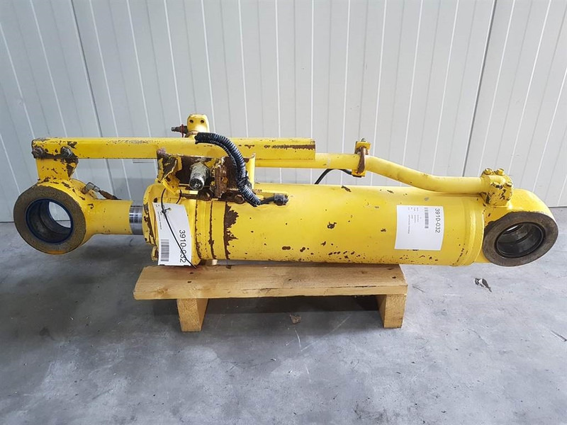 Komatsu WA 320 - 5H - Tilt cylinder/Kippzylinder - أجهزة هيدروليكية: صورة 1 Komatsu WA 320 - 5H - Tilt cylinder/Kippzylinder - أجهزة هيدروليكية: صورة 1