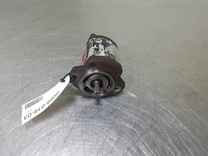 Kracht KP1/22A10AS0A - Gearpump/Zahnradpumpe - أجهزة هيدروليكية - آلات الإنشاء: صورة 2 Kracht KP1/22A10AS0A - Gearpump/Zahnradpumpe - أجهزة هيدروليكية - آلات الإنشاء: صورة 2