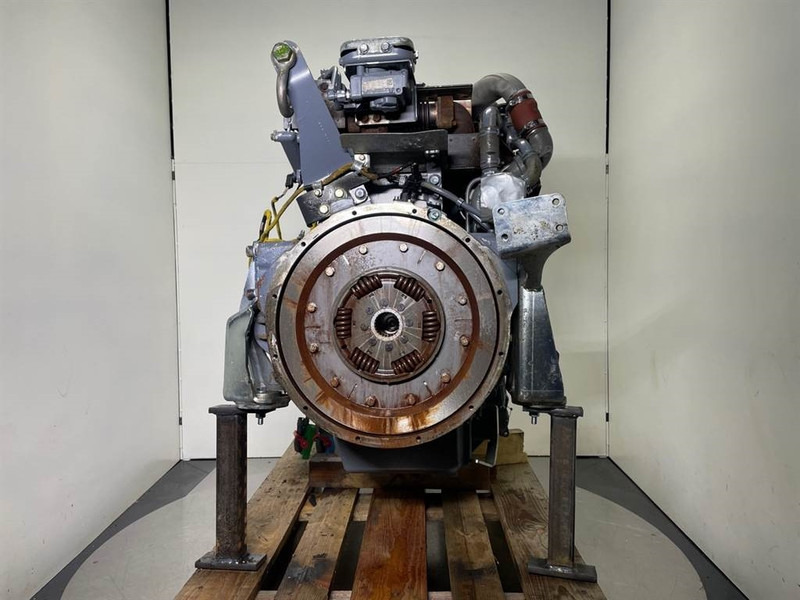 Liebherr A924C-D834 A7-Engine/Motor - محرك - آلات الإنشاء: صورة 2 Liebherr A924C-D834 A7-Engine/Motor - محرك - آلات الإنشاء: صورة 2