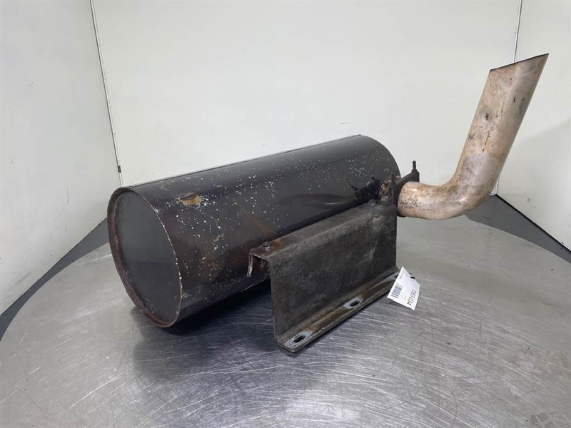 Liebherr A934C-10425378-Exhaust/Auspuff/Uitlaat - محرك - آلات الإنشاء: صورة 2 Liebherr A934C-10425378-Exhaust/Auspuff/Uitlaat - محرك - آلات الإنشاء: صورة 2