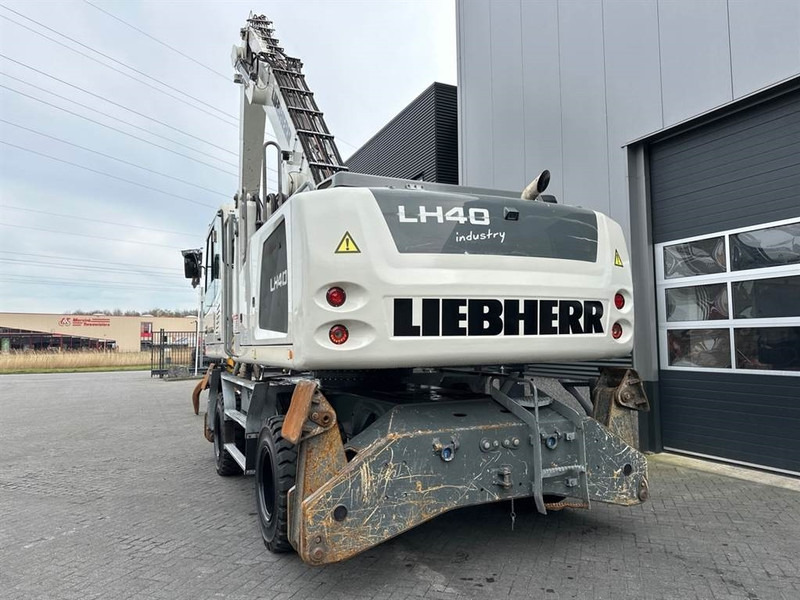 Liebherr LH 40 M Litronic Material Handler - آلة التعامل مع النفايات: صورة 4 Liebherr LH 40 M Litronic Material Handler - آلة التعامل مع النفايات: صورة 4