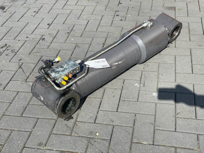 Mecalac 12MTX-5671100-Boom cylinder/Auslegerzylinder - أجهزة هيدروليكية - آلات الإنشاء: صورة 2 Mecalac 12MTX-5671100-Boom cylinder/Auslegerzylinder - أجهزة هيدروليكية - آلات الإنشاء: صورة 2