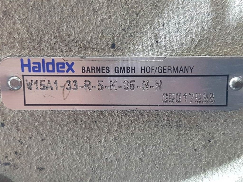 O & K L20I-Haldex W15A1-33-R-5-K-06-N-N-Gearpump - أجهزة هيدروليكية: صورة 4 O & K L20I-Haldex W15A1-33-R-5-K-06-N-N-Gearpump - أجهزة هيدروليكية: صورة 4
