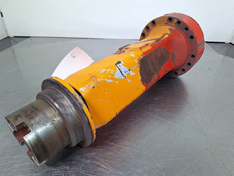 O & K L6-4711346 -Axle housing/Achskörper/Astrechter - المحور و قطع الغيار - آلات الإنشاء: صورة 2 O & K L6-4711346 -Axle housing/Achskörper/Astrechter - المحور و قطع الغيار - آلات الإنشاء: صورة 2